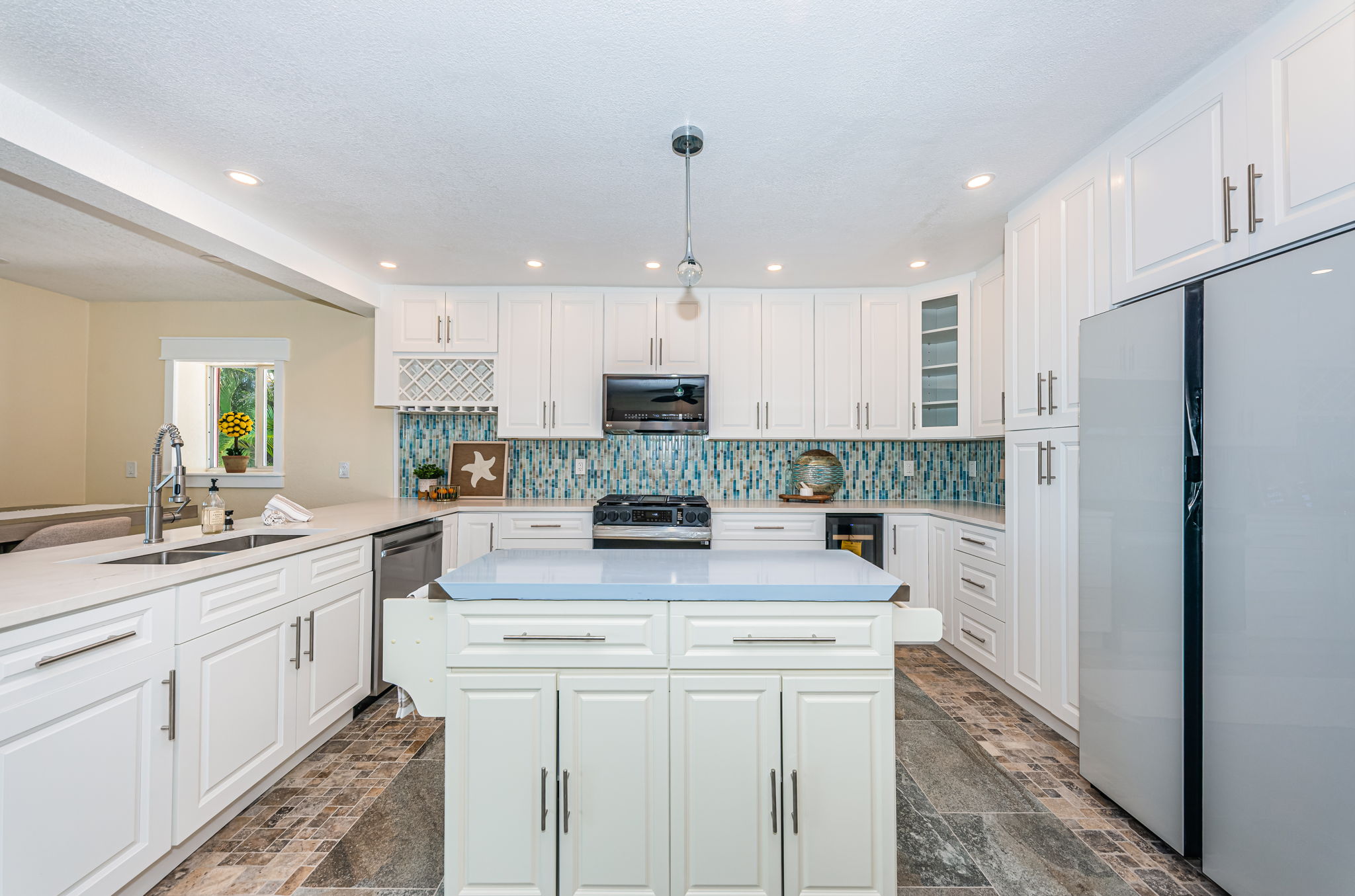 Kitchen 3