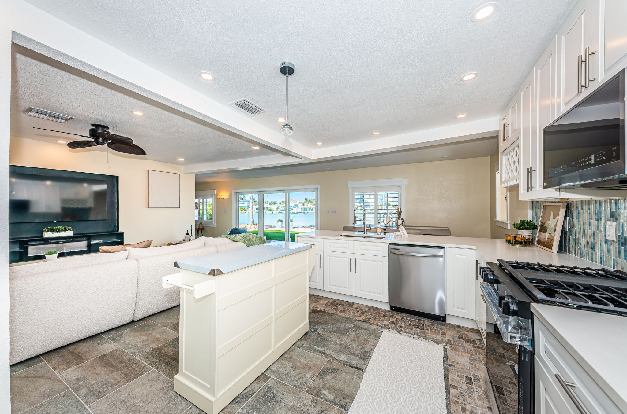 Kitchen 5