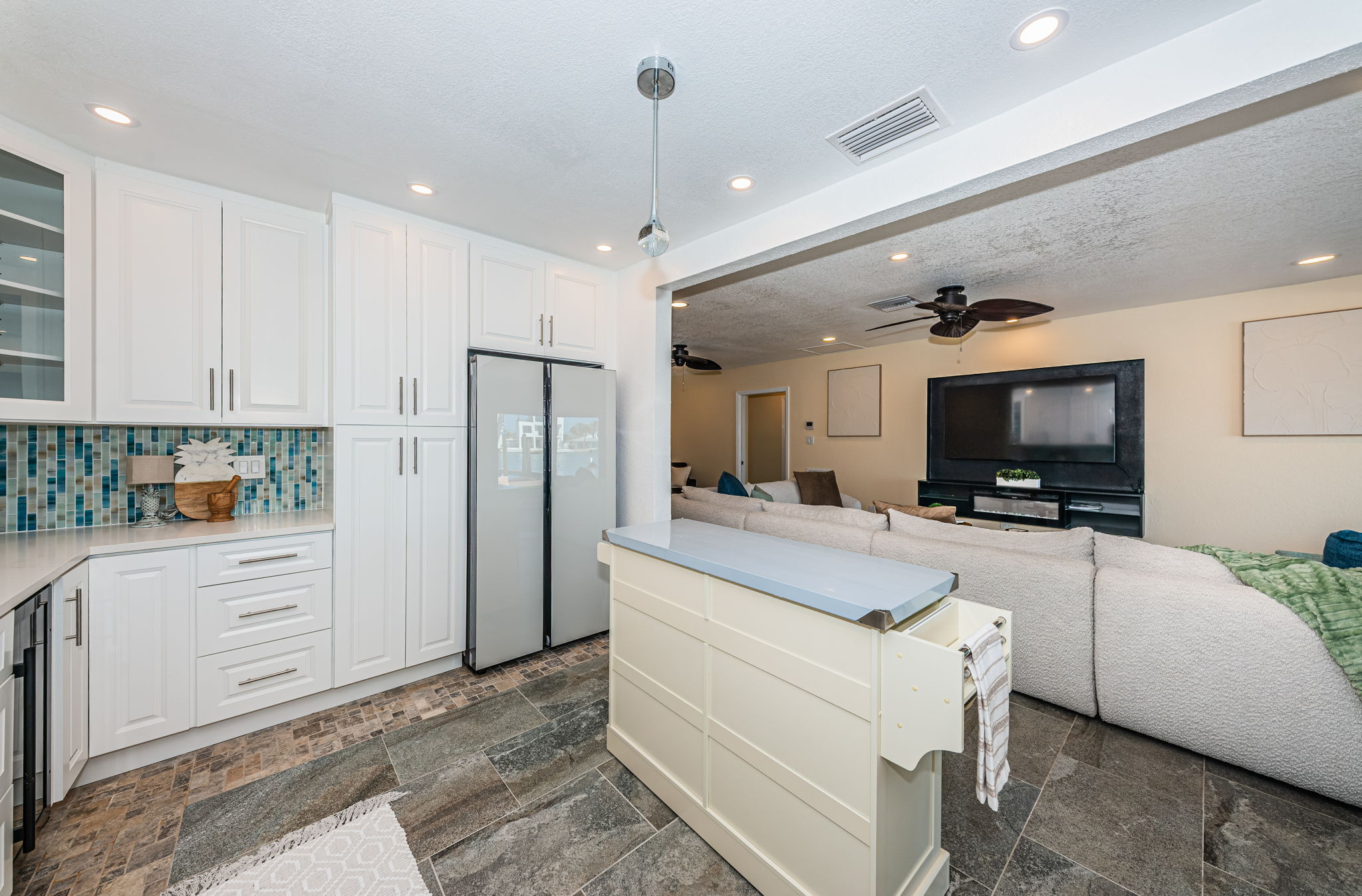 Kitchen 6