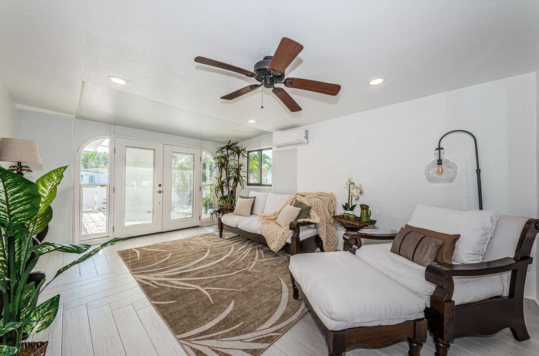 Living Room 3