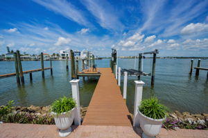 Dock2