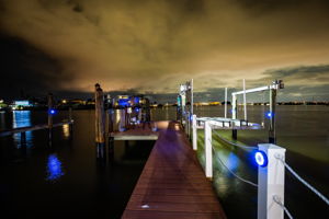 Dock42