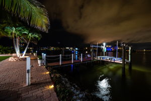 Dock44