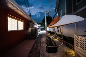 Side Exterior22