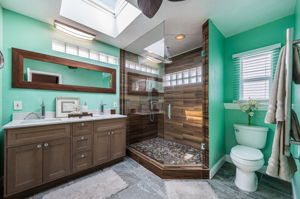 Primary Bathroom 1a
