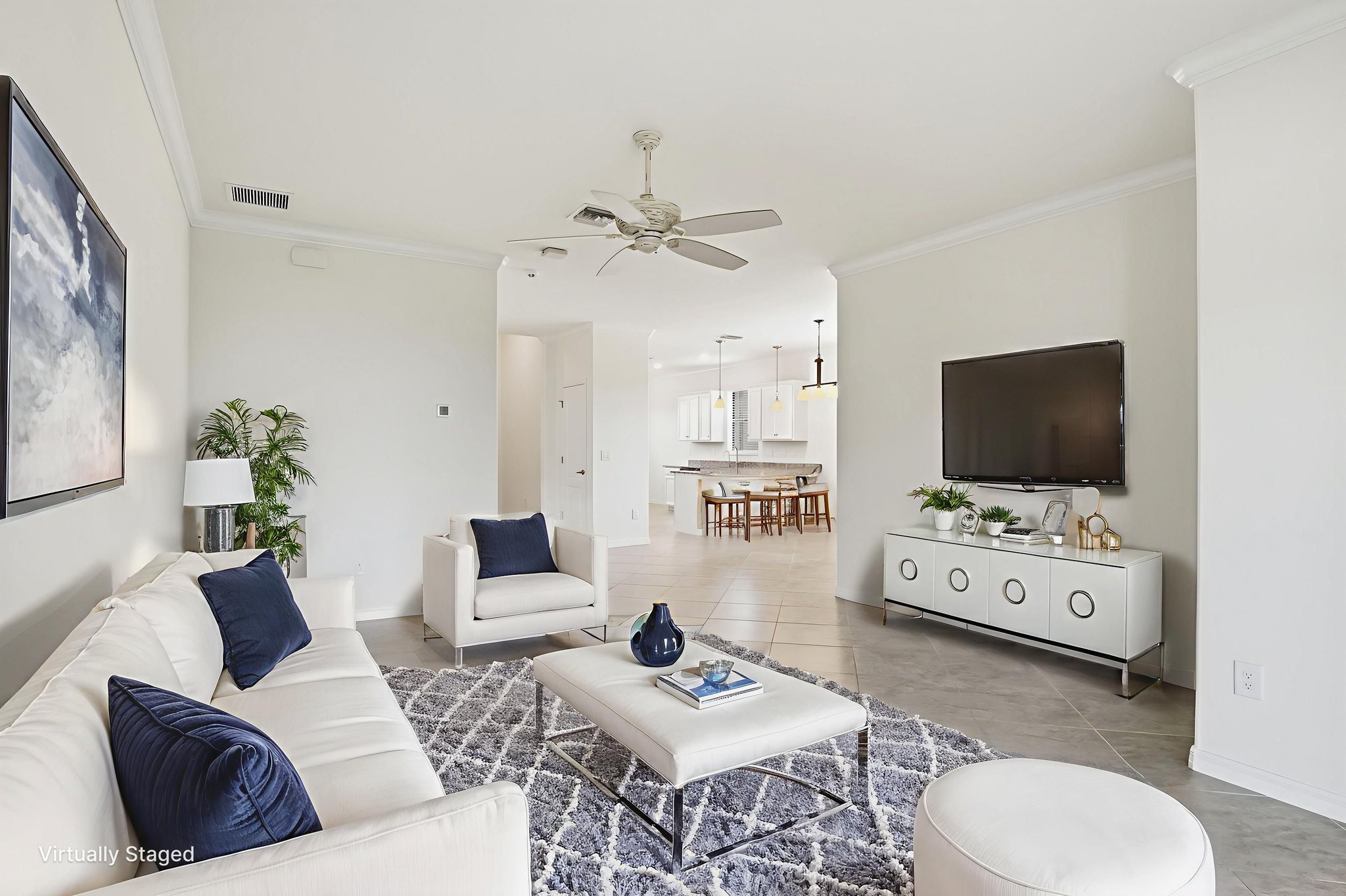 P1084099 virtually staged.jpeg