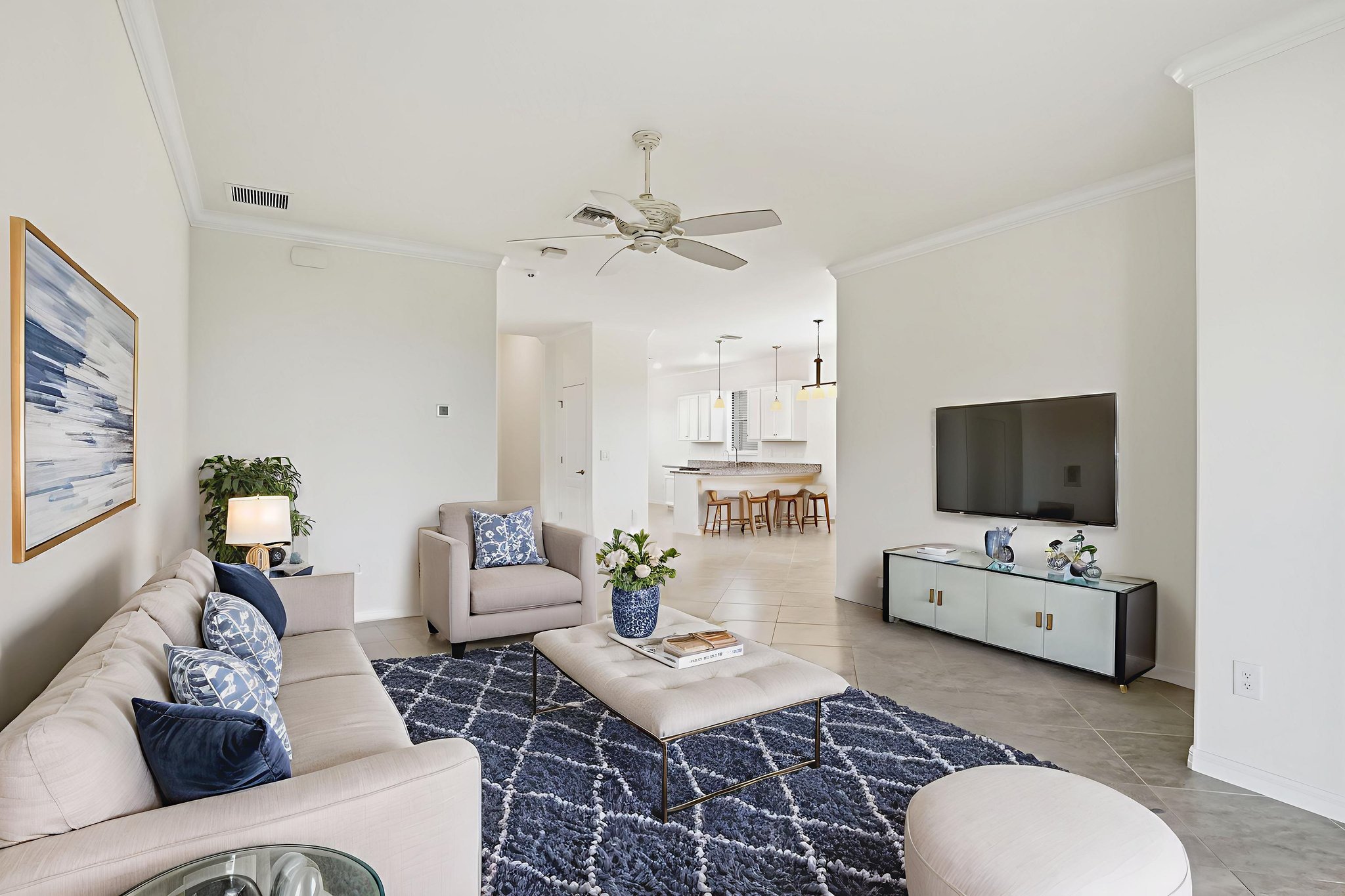 P1084099 virtually staged.jpeg