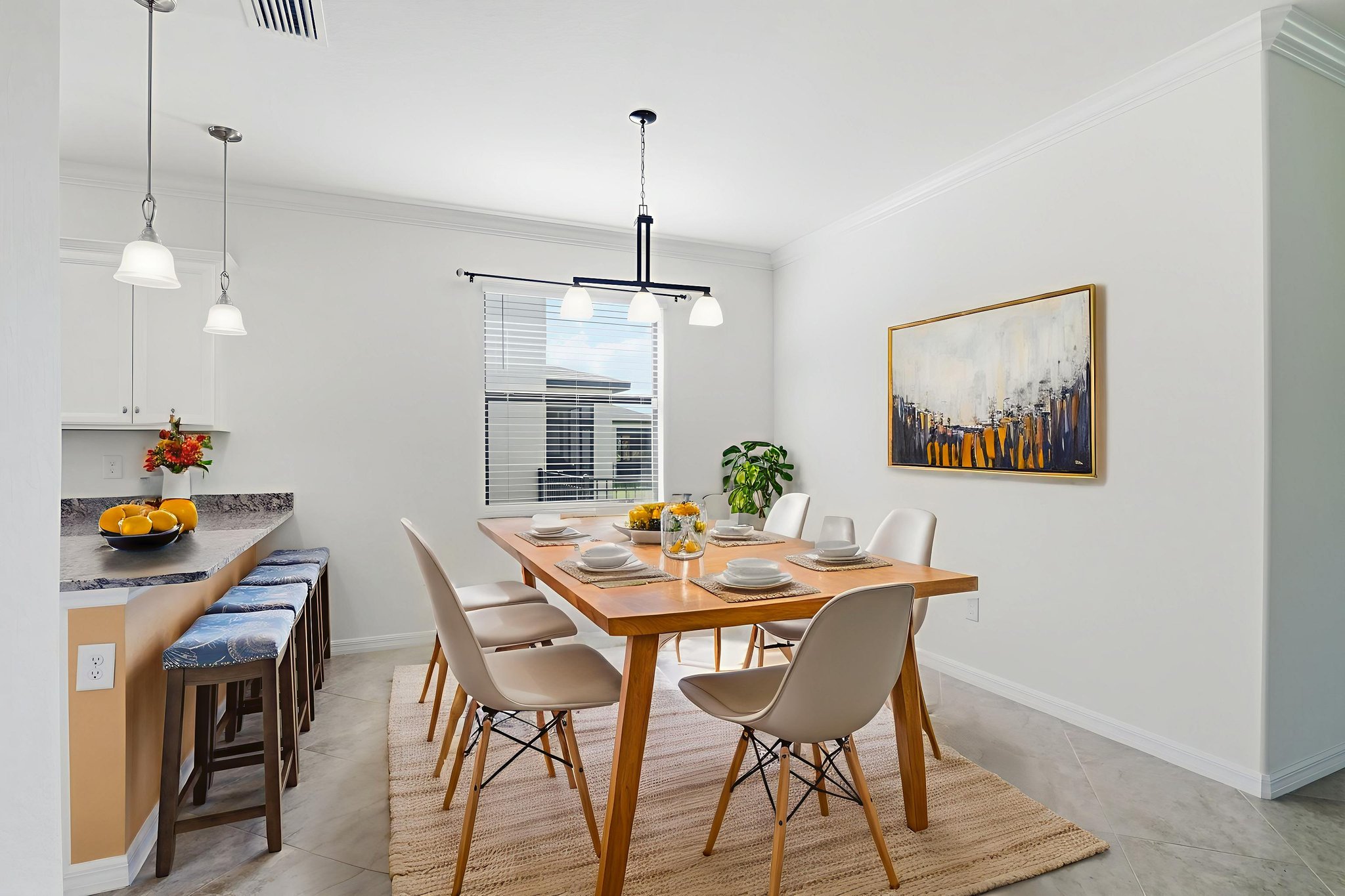 P1084054 virtually staged.jpeg