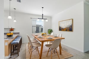 P1084054 virtually staged.jpeg