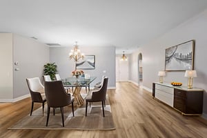 6Y8A1924 virtually staged.jpeg