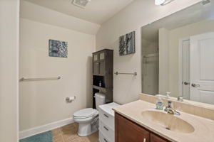  Photo 35