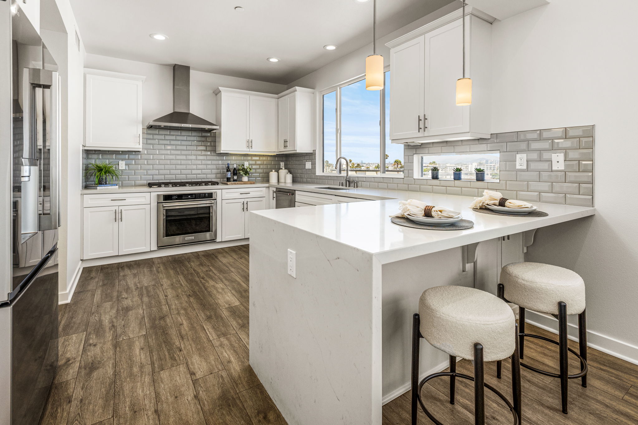  Photo 30
