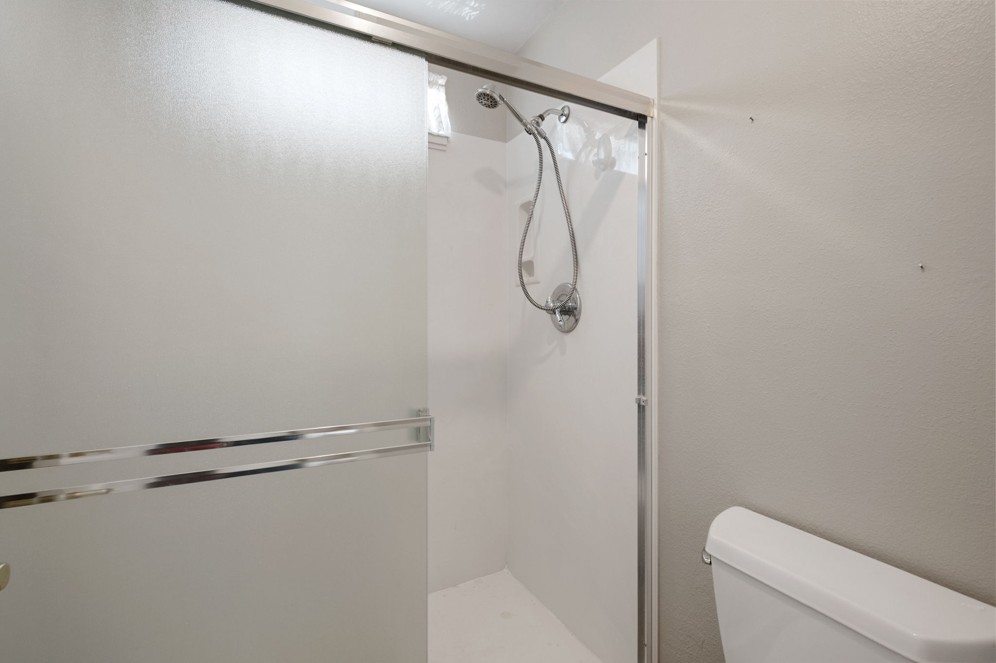 Primary Bathroom (1)