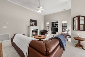 Living Room (4)