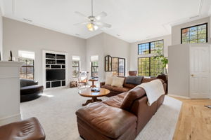 Living Room (5)