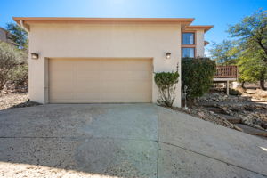 Garage (2)