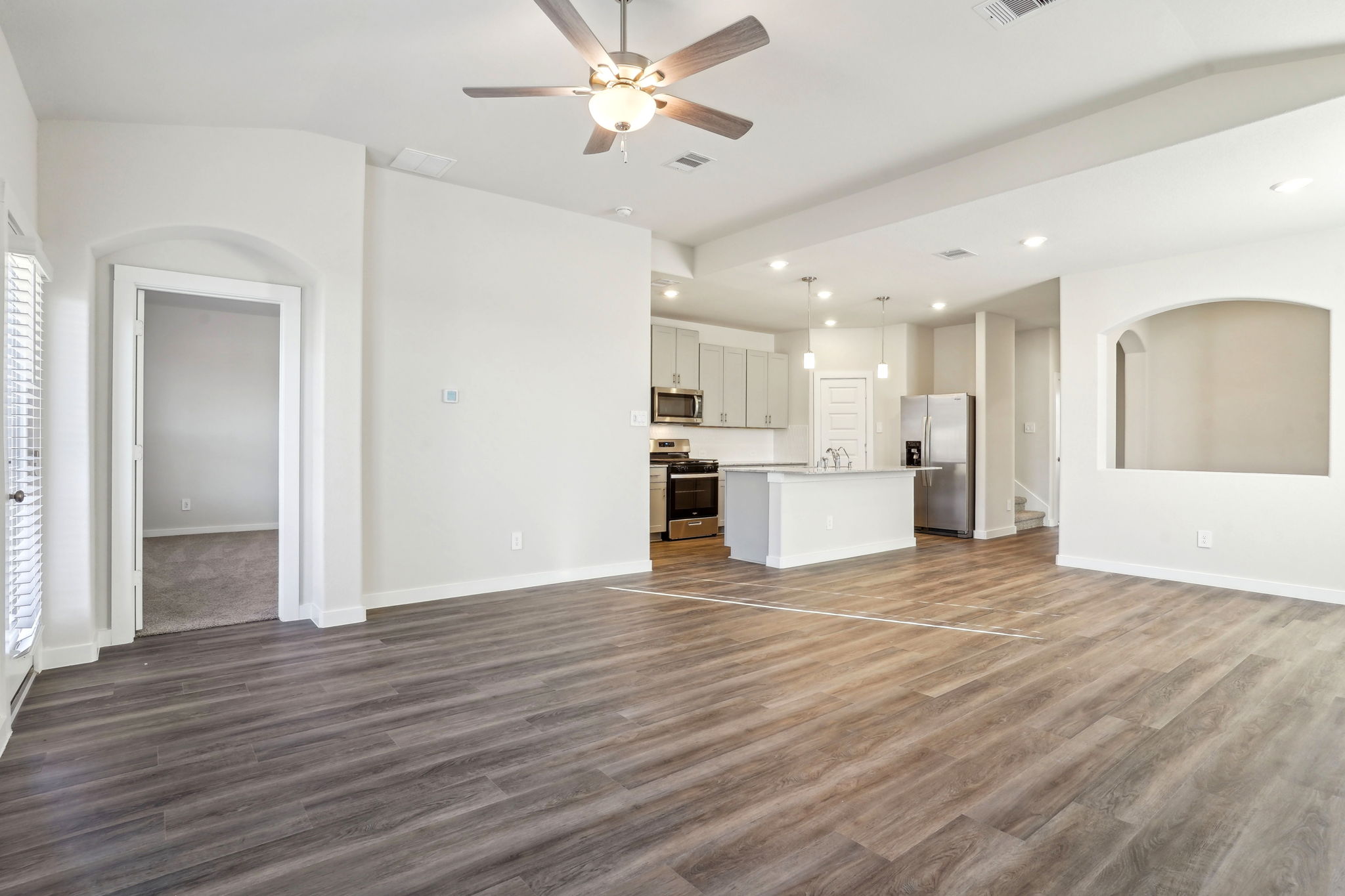 Houston - Magnolia Place - 14230 Rolling Pastures Dr - 021
