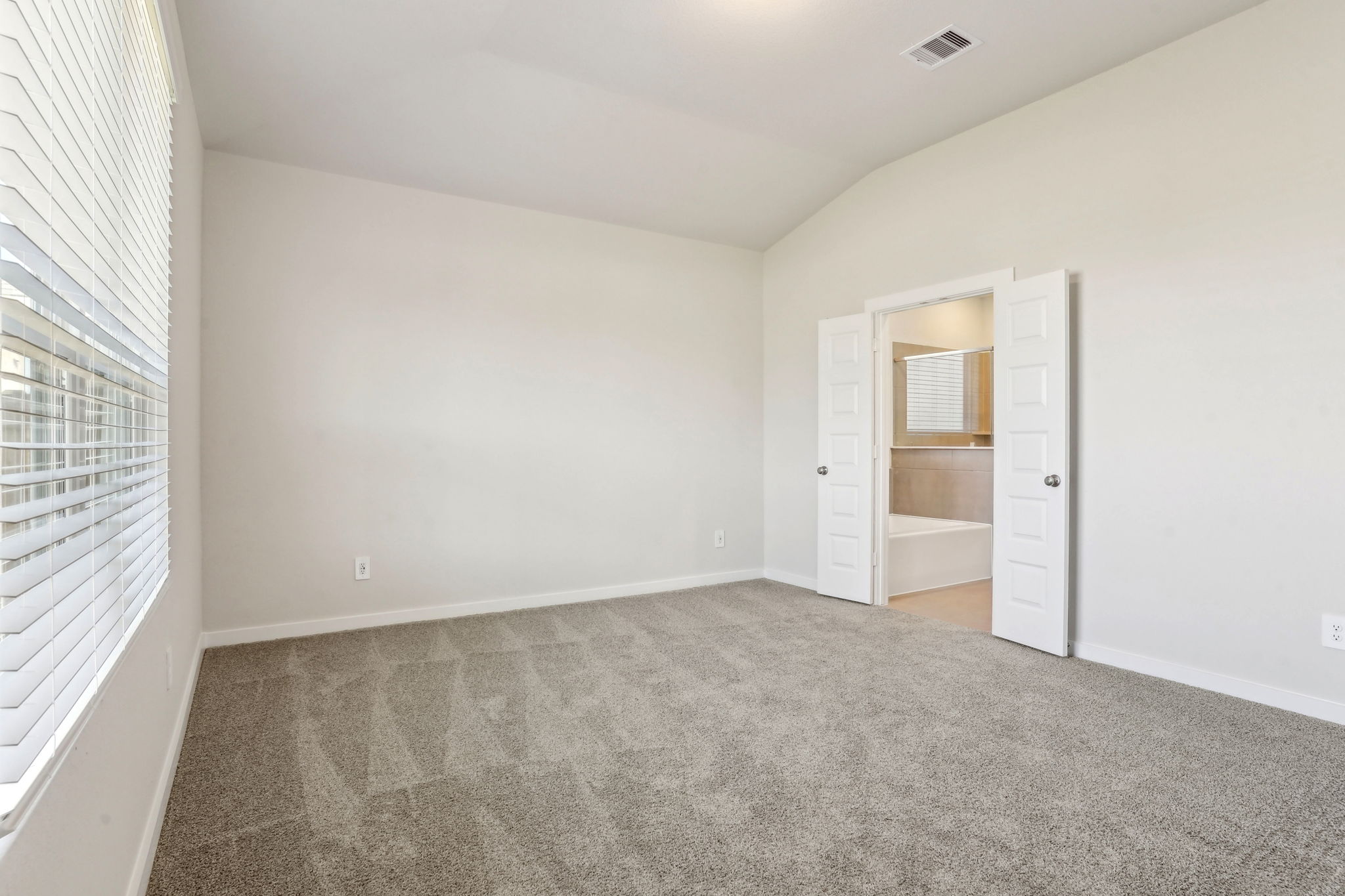 Houston - Magnolia Place - 14230 Rolling Pastures Dr - 024