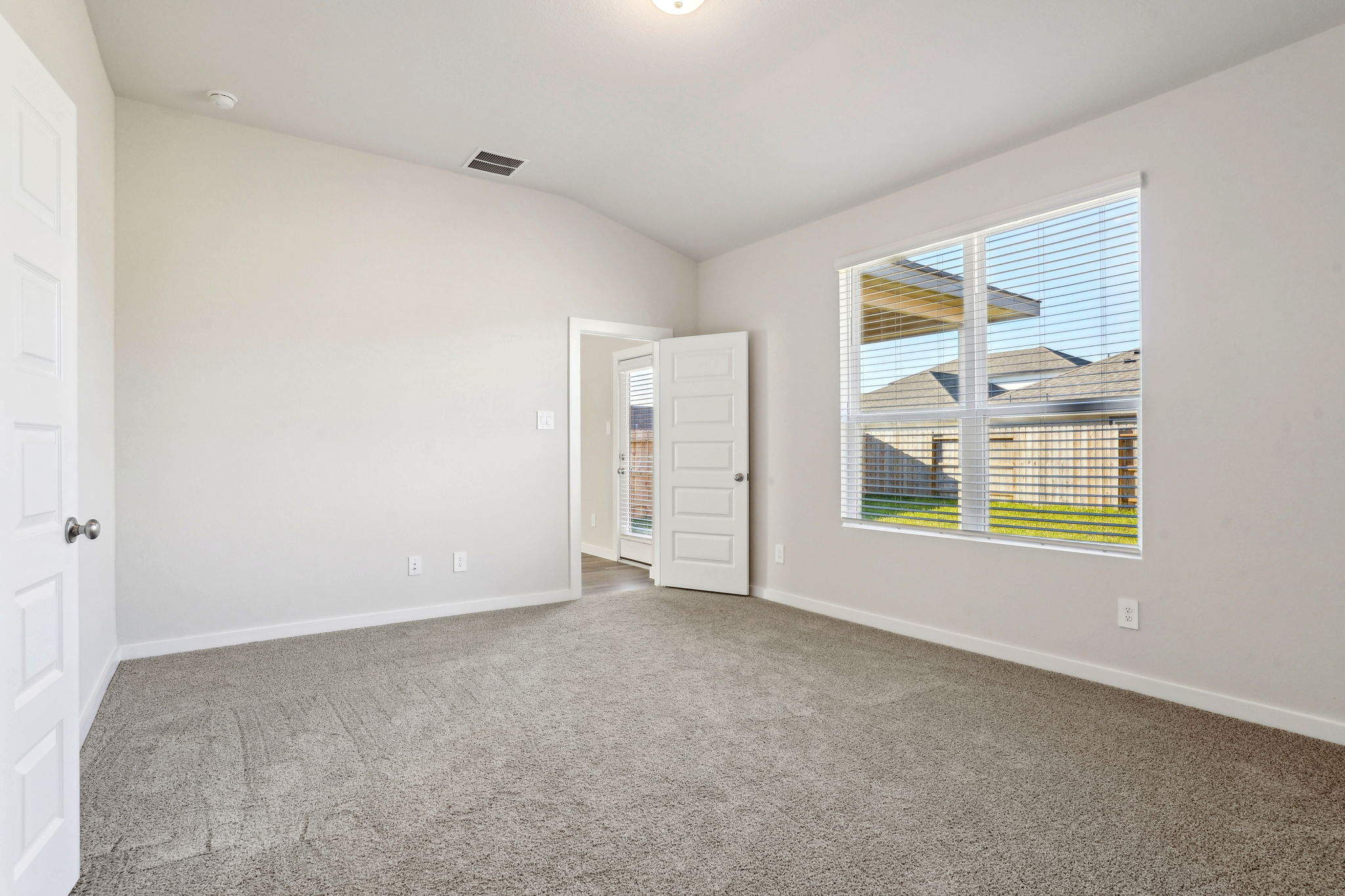 Houston - Magnolia Place - 14230 Rolling Pastures Dr - 025