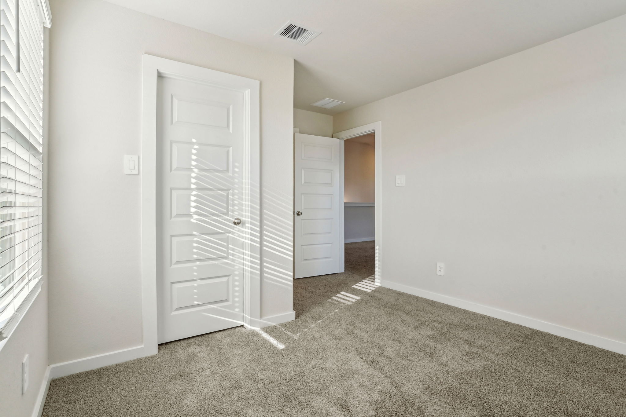Houston - Magnolia Place - 14230 Rolling Pastures Dr - 034