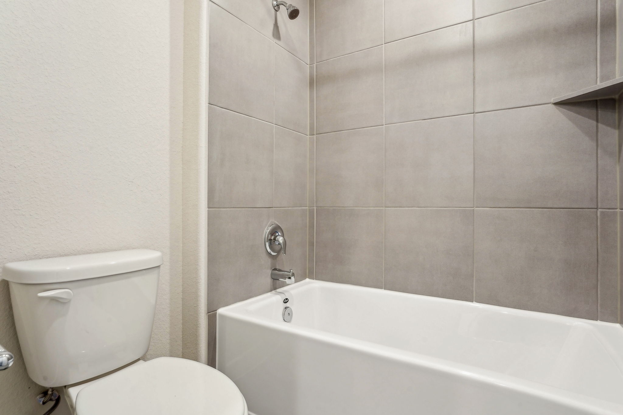 Houston - Magnolia Place - 14230 Rolling Pastures Dr - 036