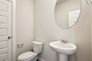 Houston - Magnolia Place - 14230 Rolling Pastures Dr - 022