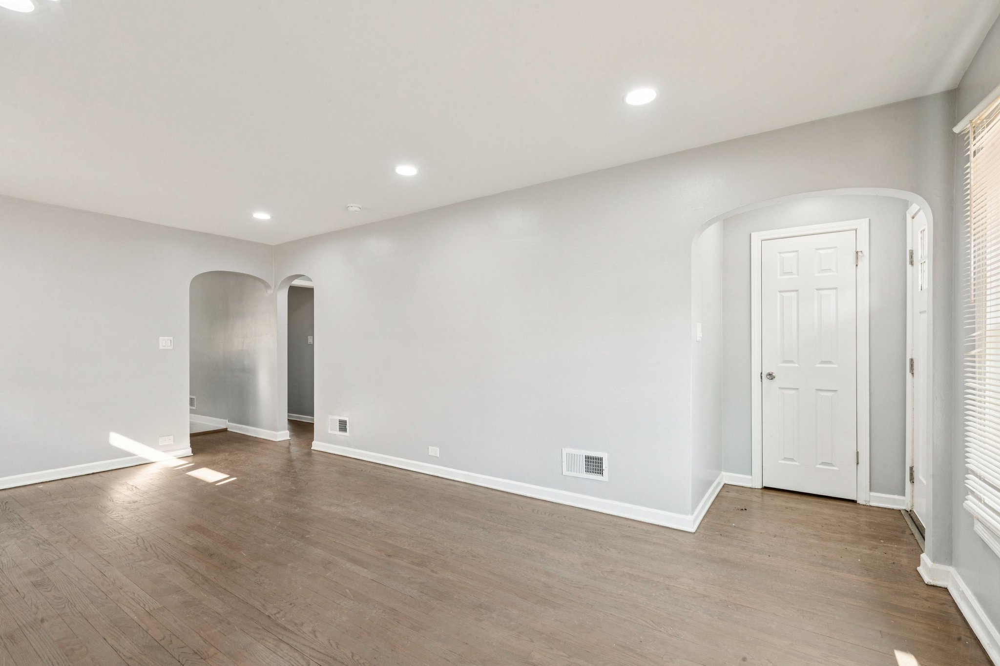 S Normal Ave-S1402-015.jpg