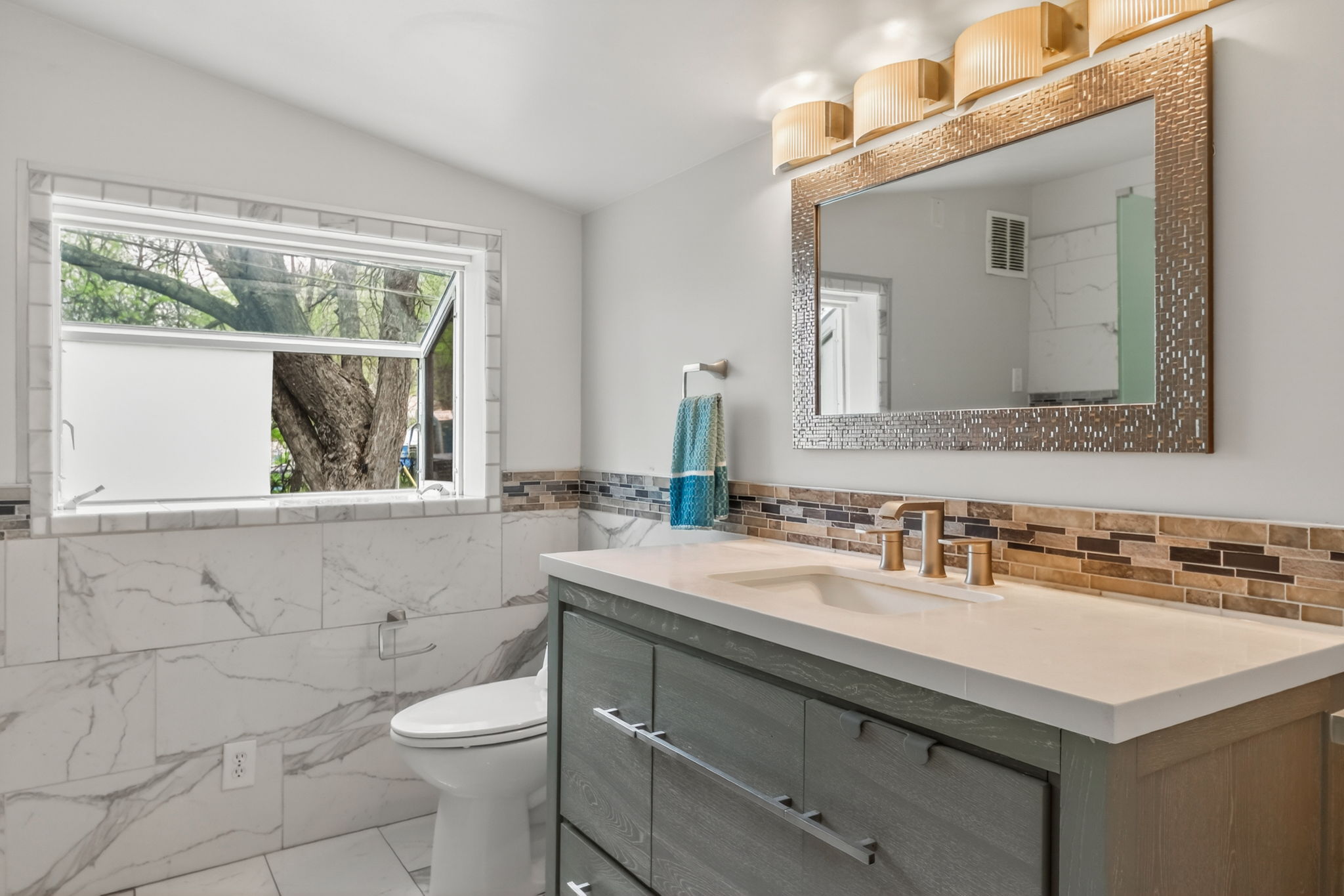 14323 State Hwy Y-021