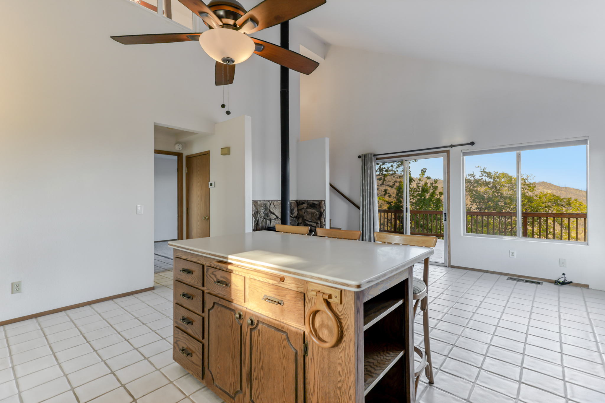 14233 Wintu Way, Redding, CA 96003, USA Photo 51