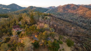 14233 Wintu Way, Redding, CA 96003, USA Photo 28