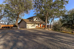 14233 Wintu Way, Redding, CA 96003, USA Photo 33