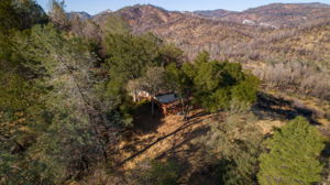 14233 Wintu Way, Redding, CA 96003, USA Photo 9
