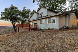 14233 Wintu Way, Redding, CA 96003, USA Photo 77