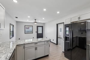 5th St-S2204-009.jpg