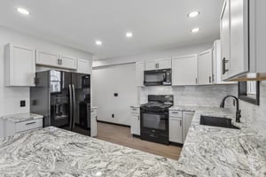 5th St-S2204-012.jpg