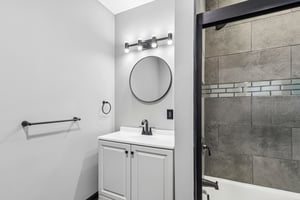 5th St-S2204-016.jpg