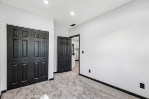 5th St-S2204-022.jpg