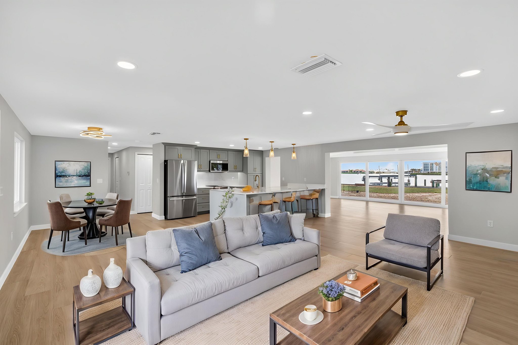 IMG_6540 virtually staged.jpeg