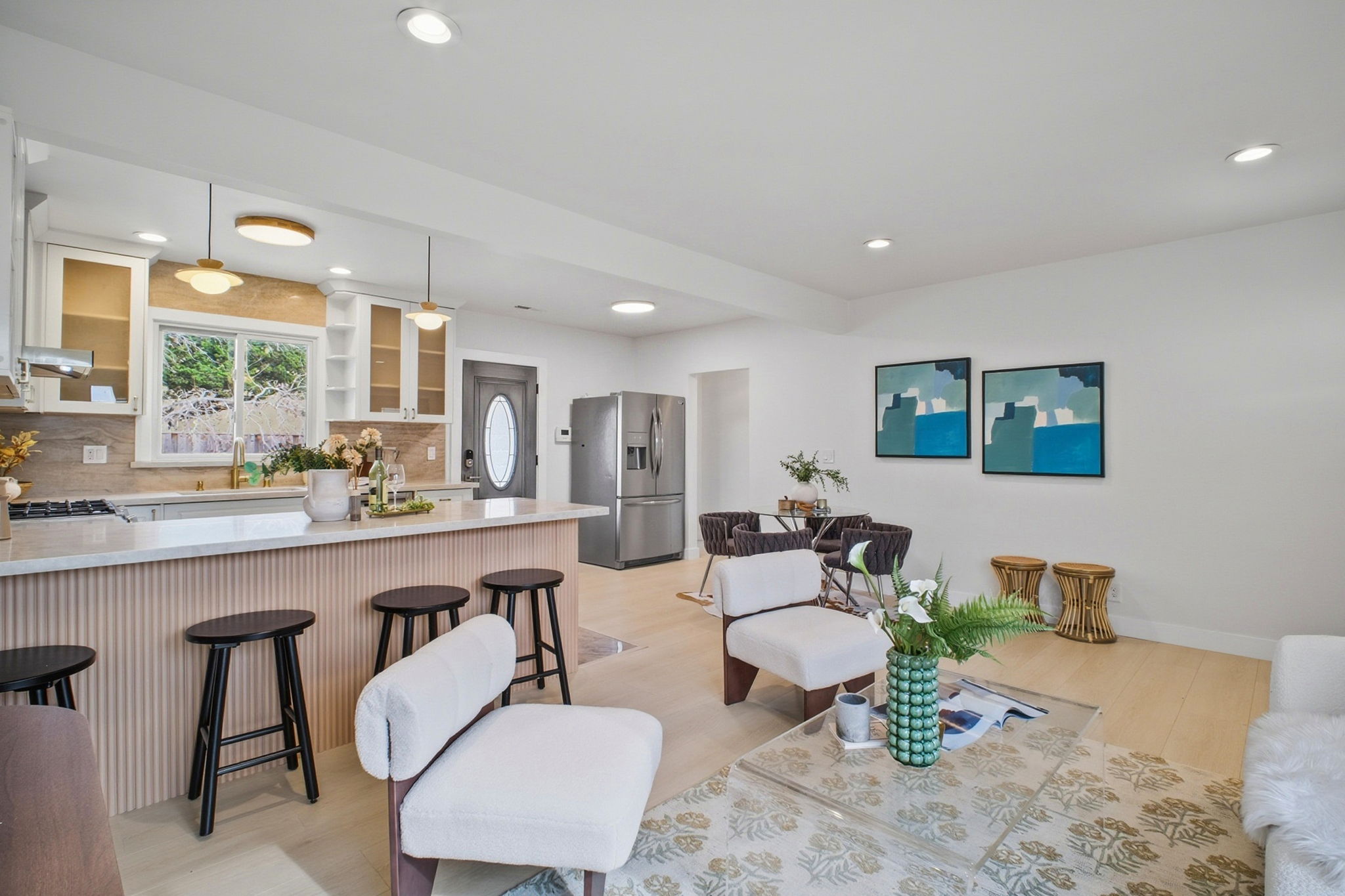 005_f8_14240 Rose Dr