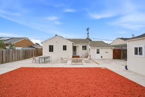 027_f8_14240 Rose Dr