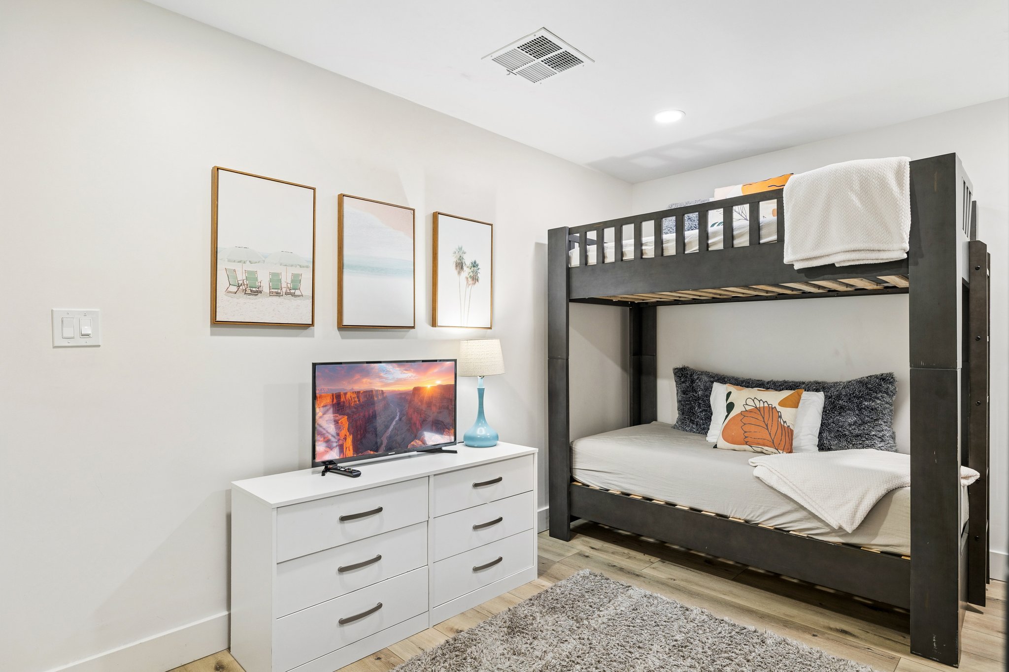 14241 N 54th St - 023.jpg