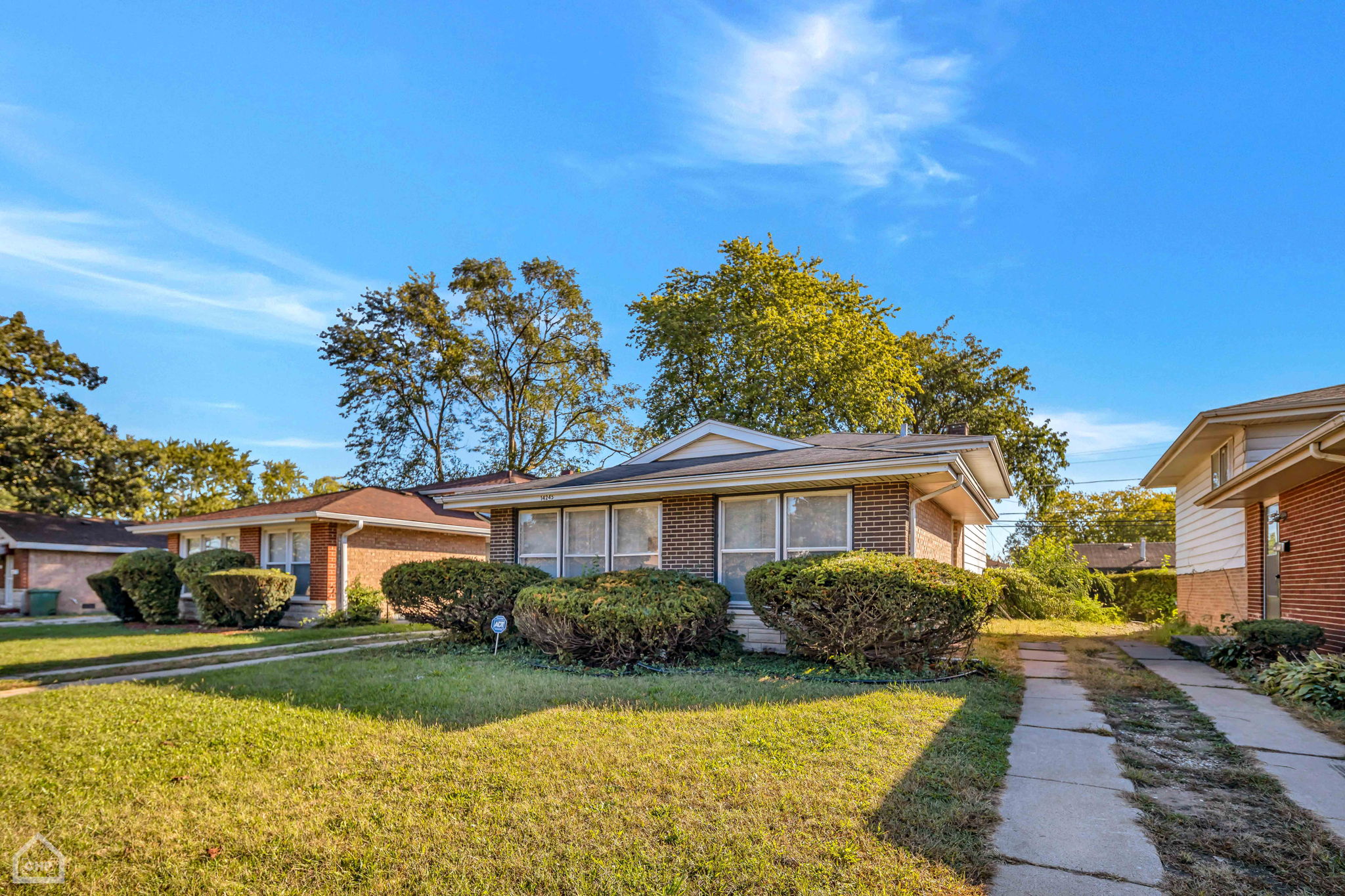 14245 Cottage Grove_001