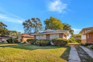 14245 Cottage Grove_001