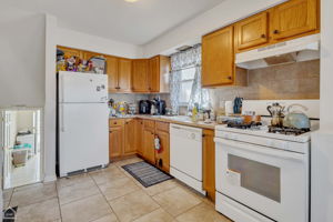 14245 Cottage Grove_011