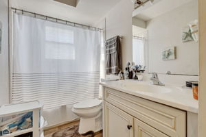 14245 Cottage Grove_015