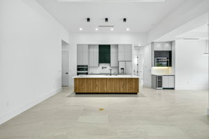 Breakfast Bar 1 of 3