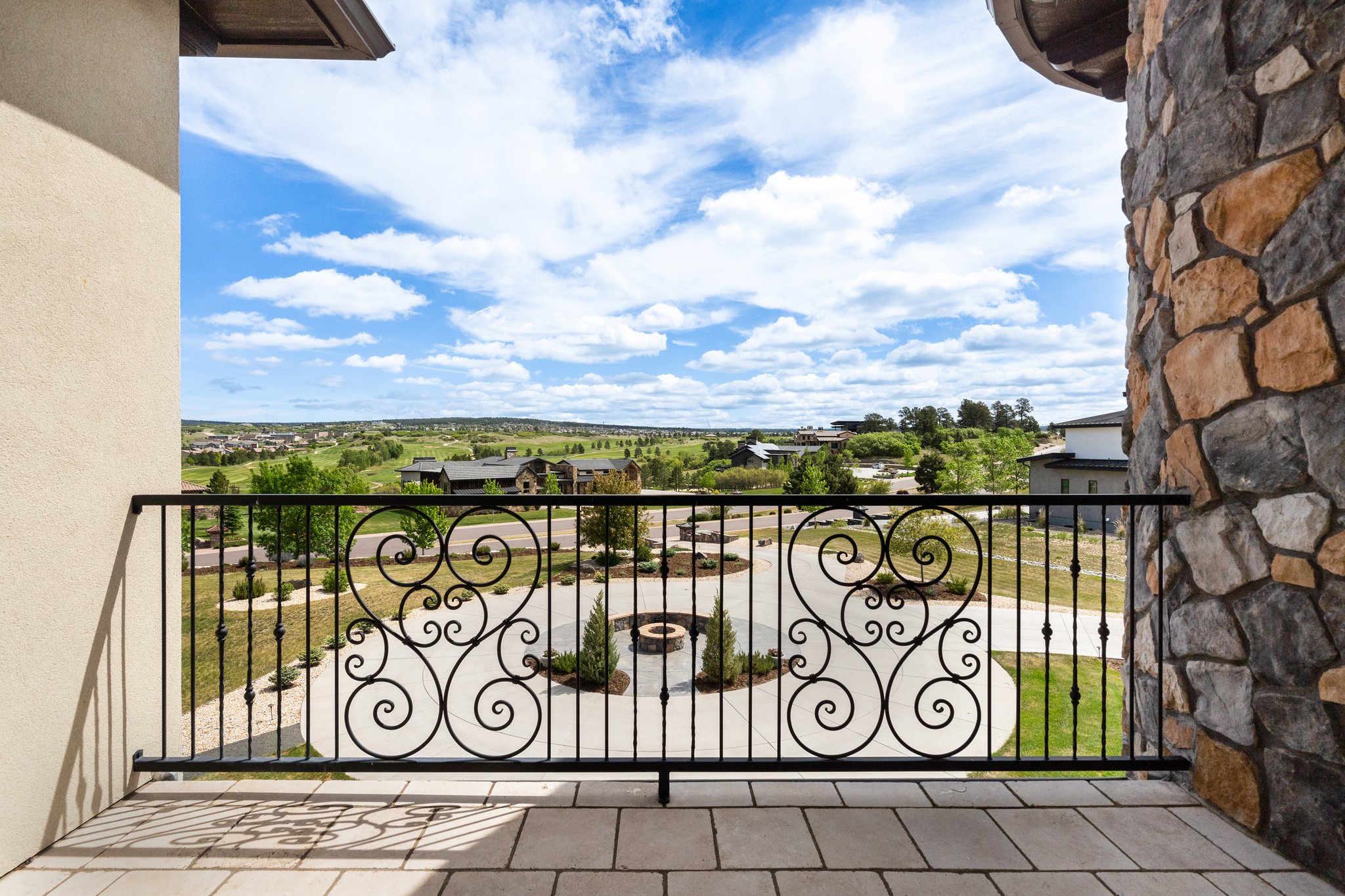 2nd floor Balcony views of FH golf course