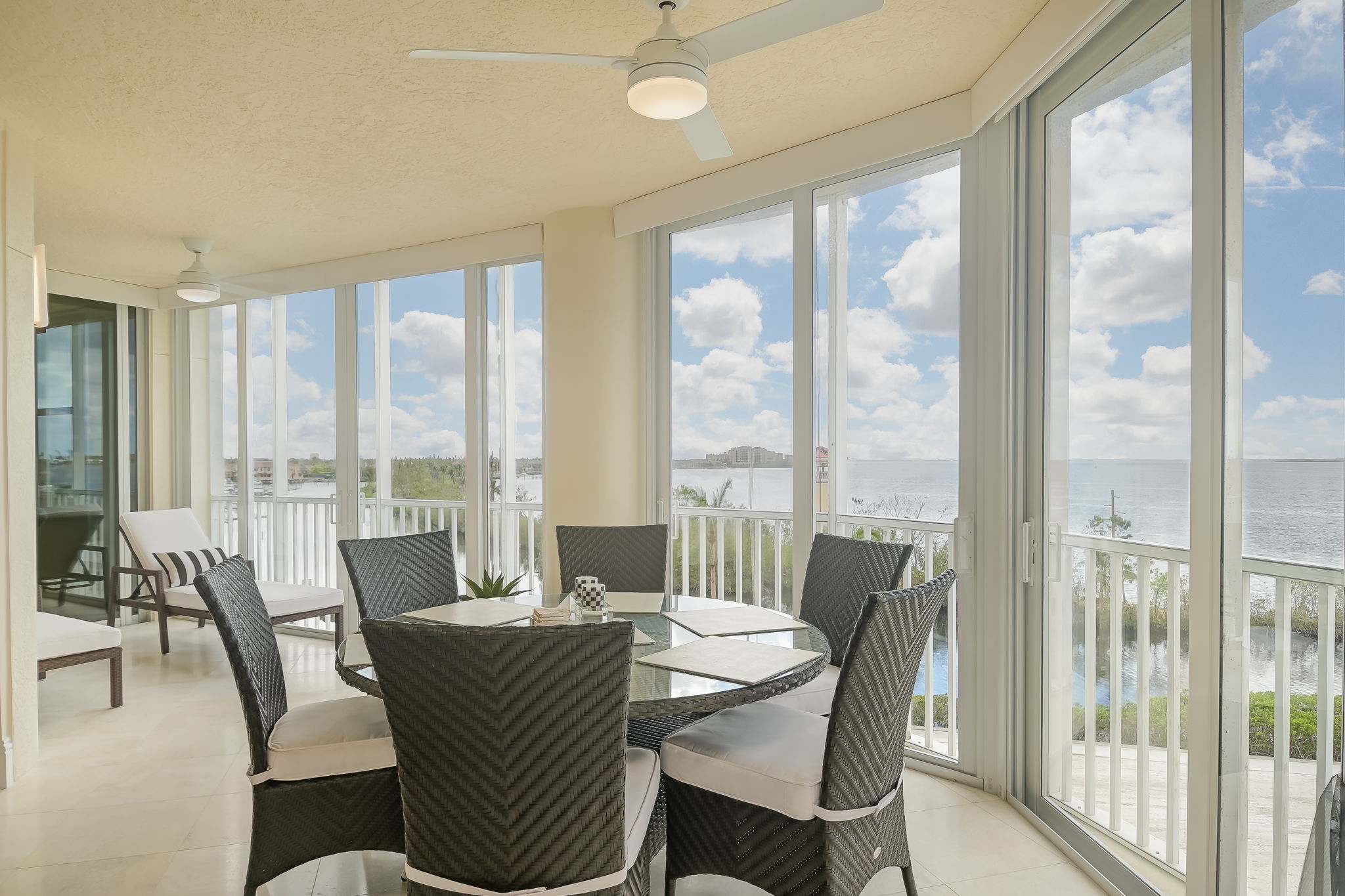 14250 Royal Harbour Ct, Fort Myers, FL 33908, USA Photo 27