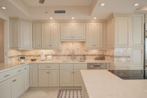 14250 Royal Harbour Ct, Fort Myers, FL 33908, USA Photo 4