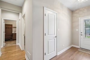 Lacey Dr-S0505-015.jpg